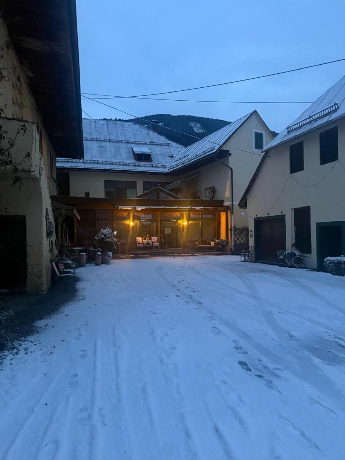Gaestehaus Post Aigner Грайфенбург Екстериор снимка
